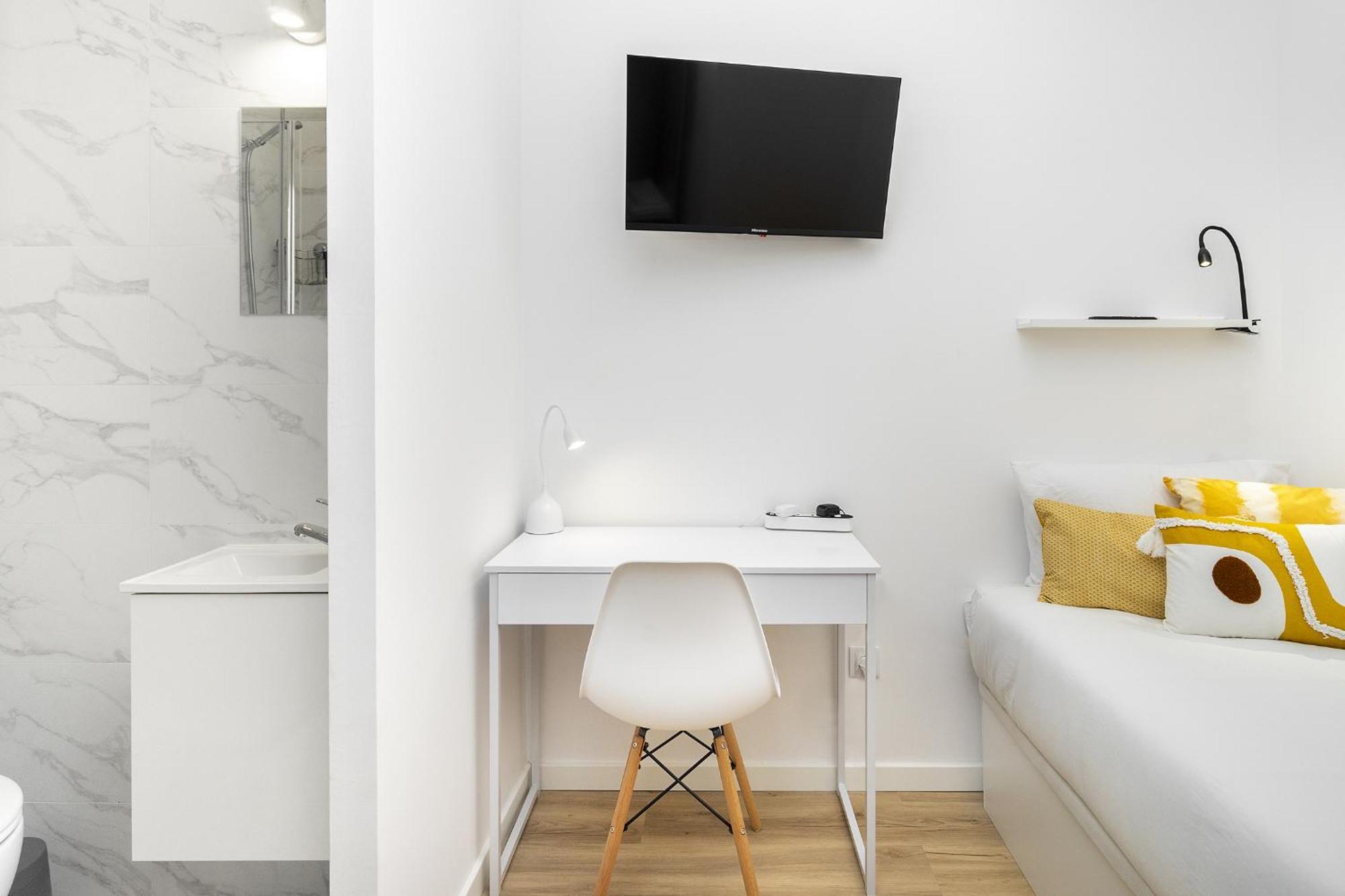 Whome Smart Living Hub, Designer Spaces For Digital Nomads & Remote Workers Лиссабон Экстерьер фото