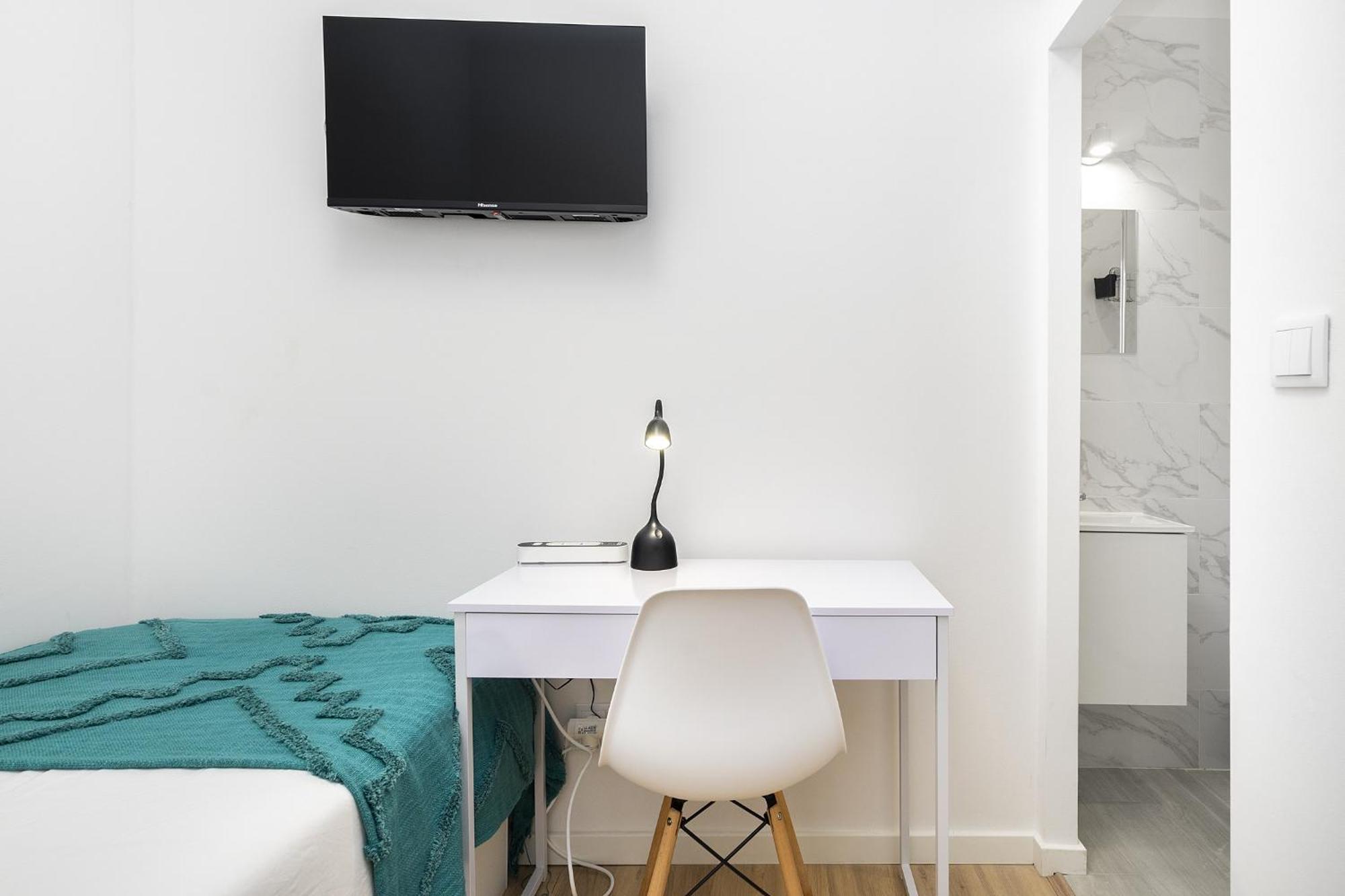 Whome Smart Living Hub, Designer Spaces For Digital Nomads & Remote Workers Лиссабон Экстерьер фото