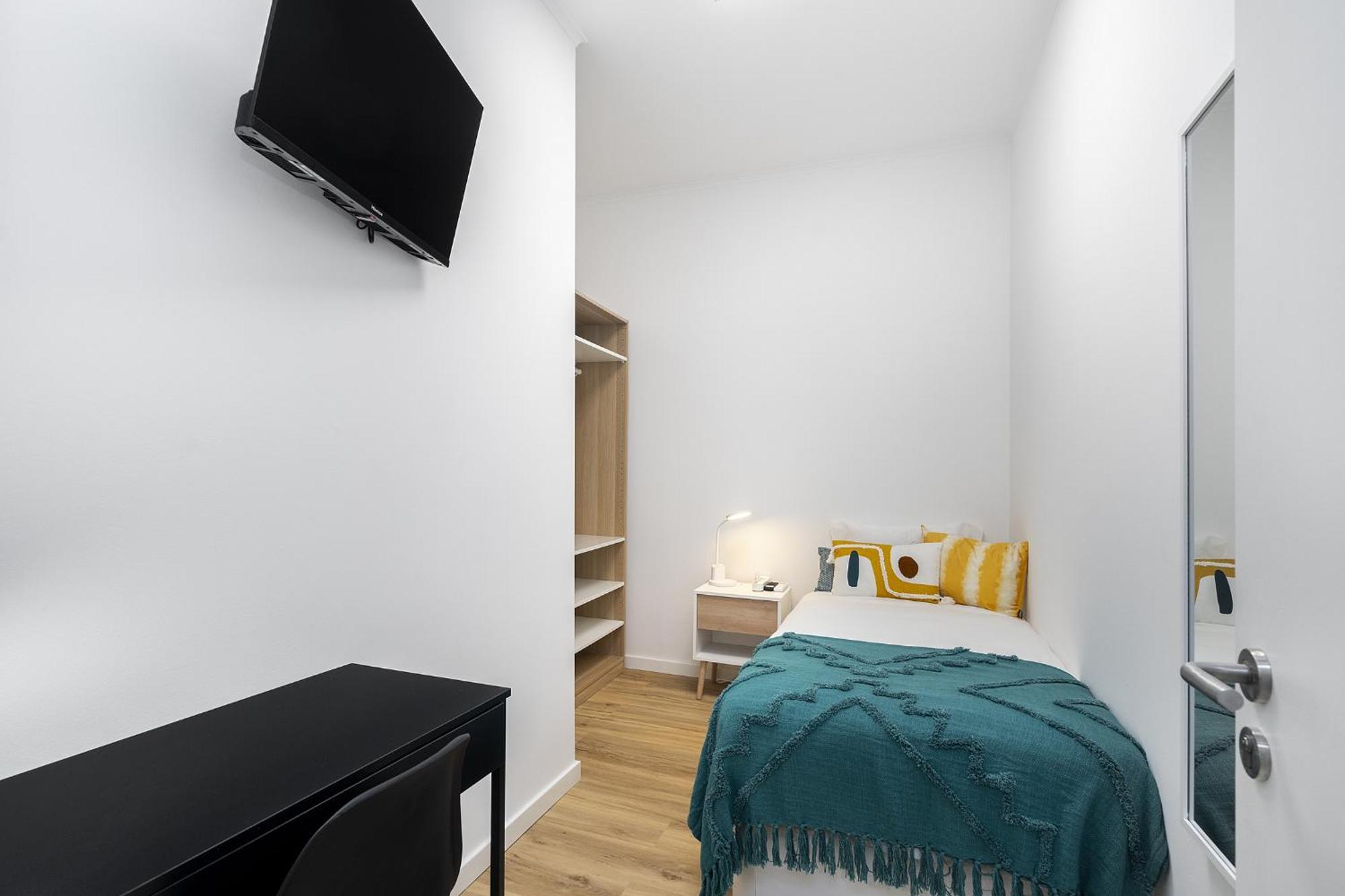 Whome Smart Living Hub, Designer Spaces For Digital Nomads & Remote Workers Лиссабон Экстерьер фото