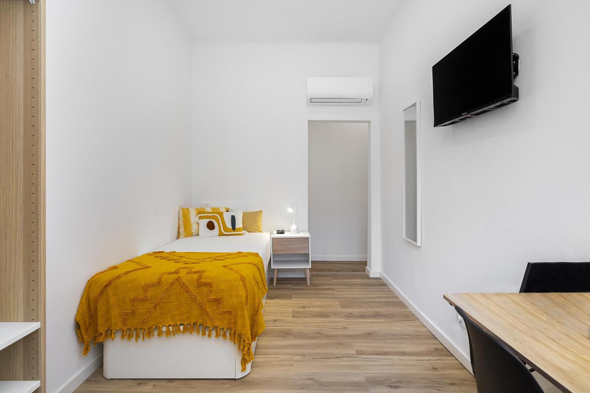 Whome Smart Living Hub, Designer Spaces For Digital Nomads & Remote Workers Лиссабон Экстерьер фото