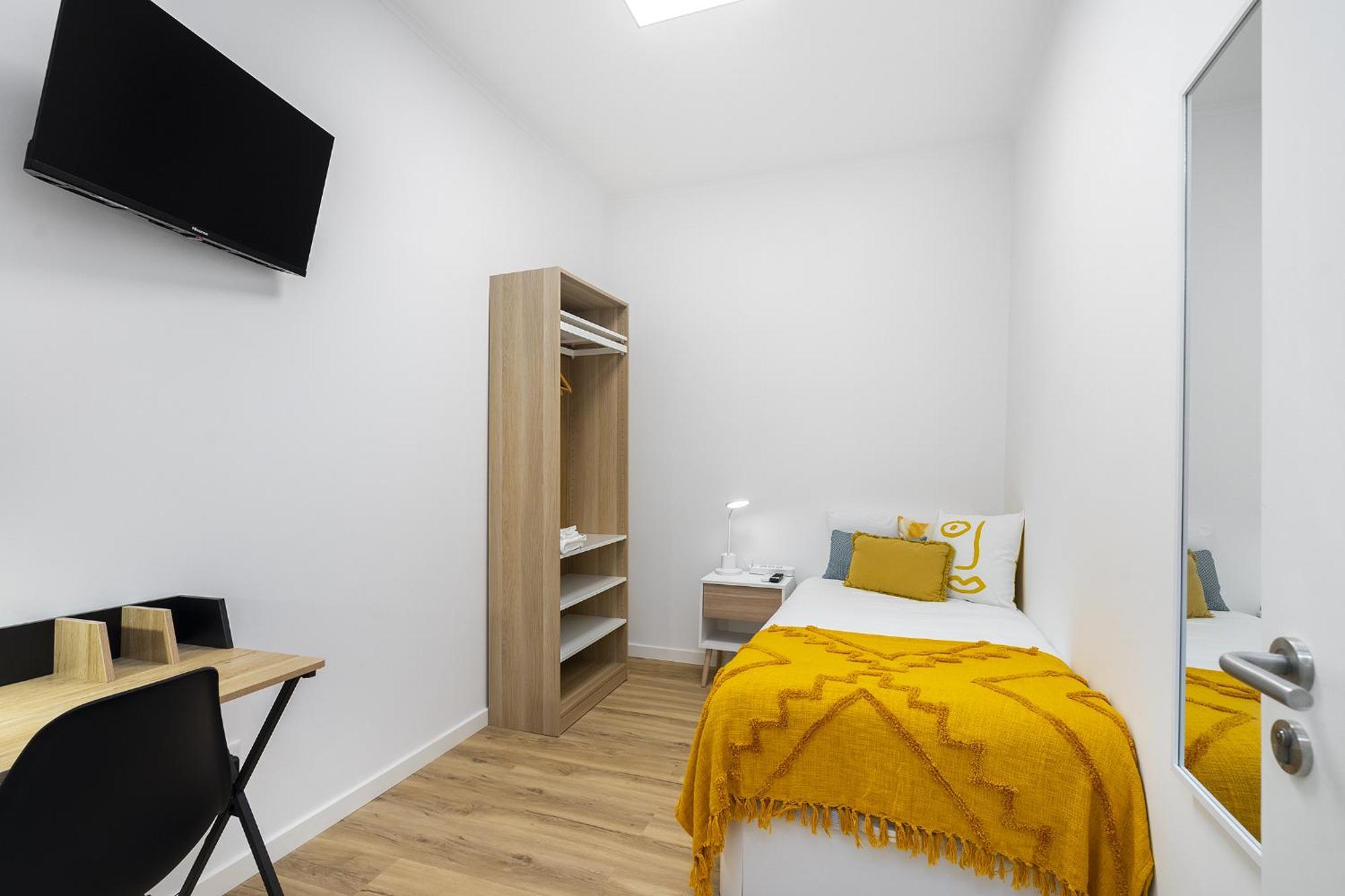 Whome Smart Living Hub, Designer Spaces For Digital Nomads & Remote Workers Лиссабон Экстерьер фото